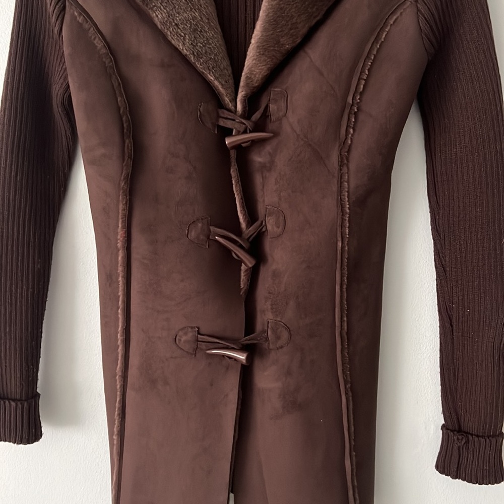 Demanding Jacket - Picture 2 of 8
